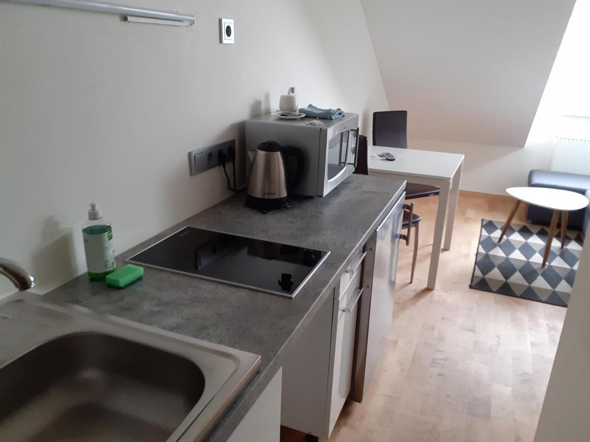 Loft Style Apartments In Kaunas Center Екстериор снимка